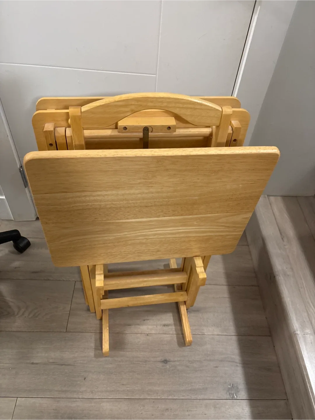 Wooden Folding TV Tray Tables (Set of 3) on the Stand image indicator(6)