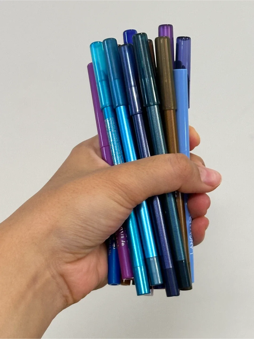 Makeup Bundles image indicator(2)