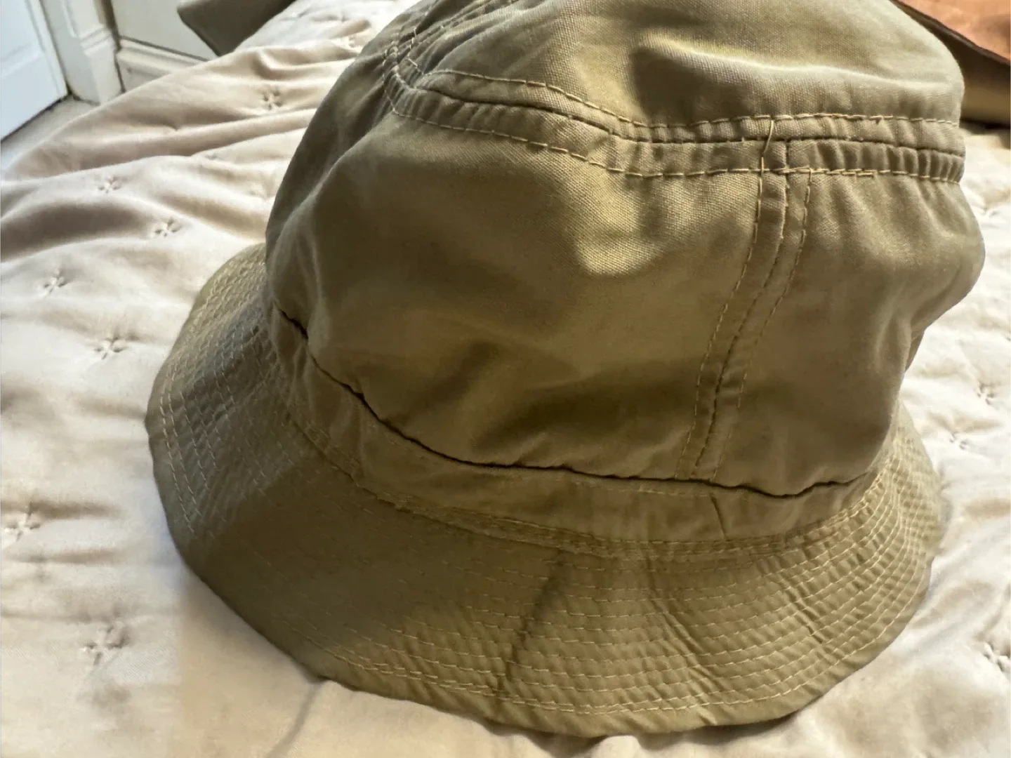 Comfy Fashion Bucket Hat Size 7 1/4 - 7 3/8 image indicator(2)