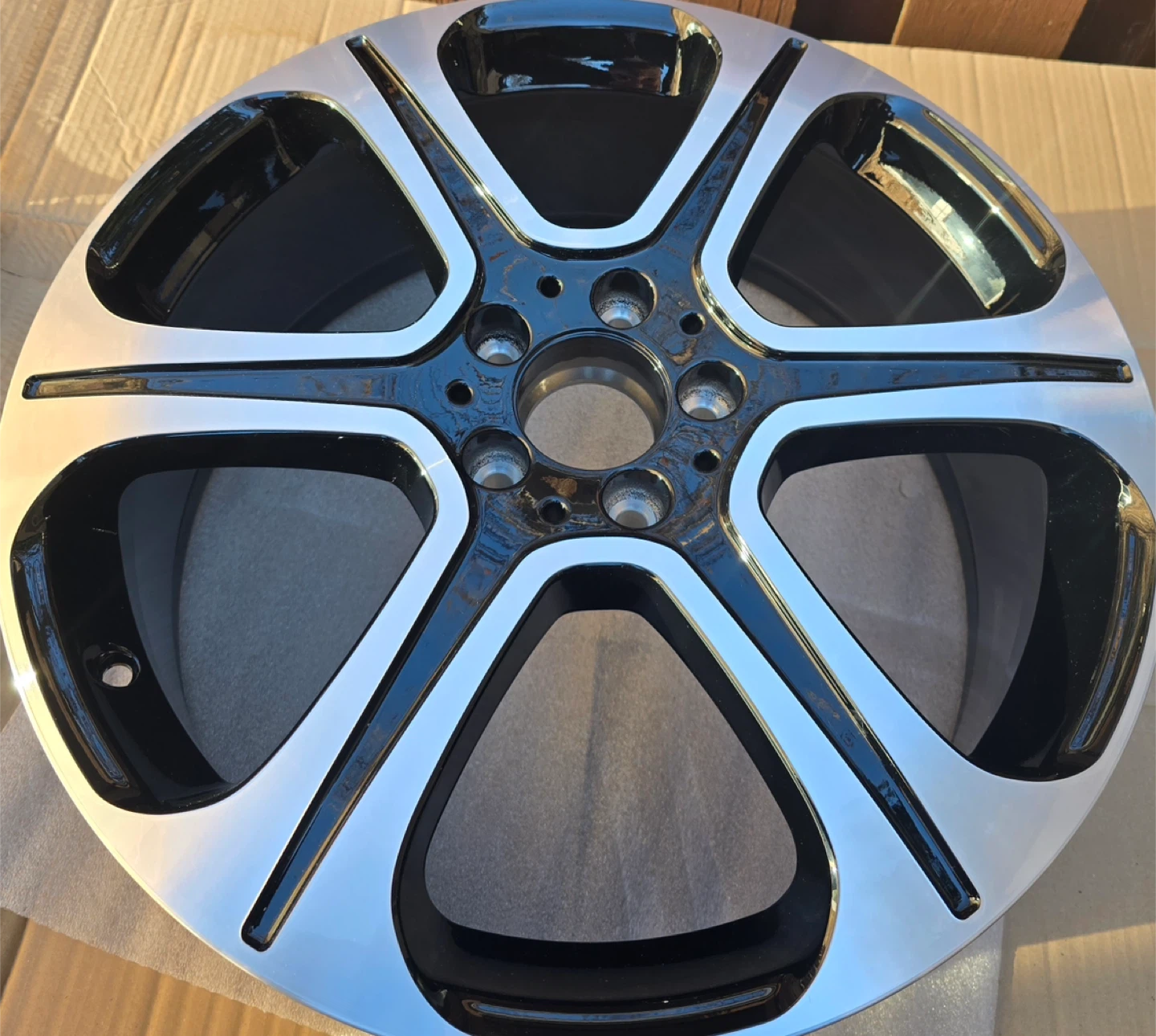 **New in Box** Mercedes-Benz Wheels Rims 19” 4 Rims Available