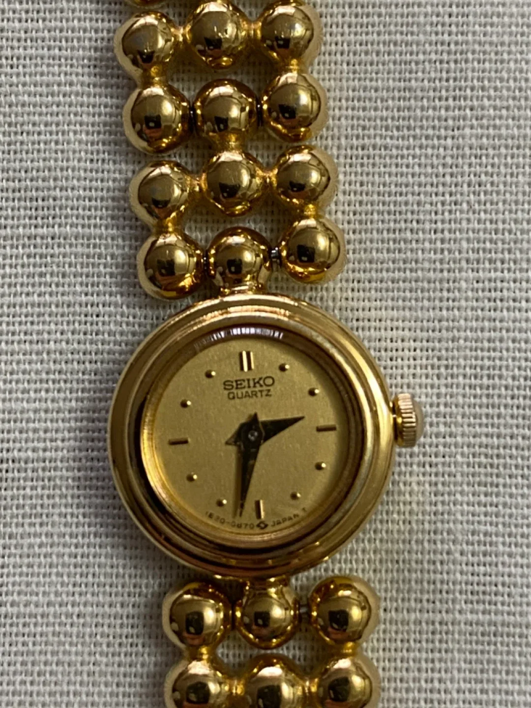 Seiko Quartz Gold Women's Watch image indicator(3)