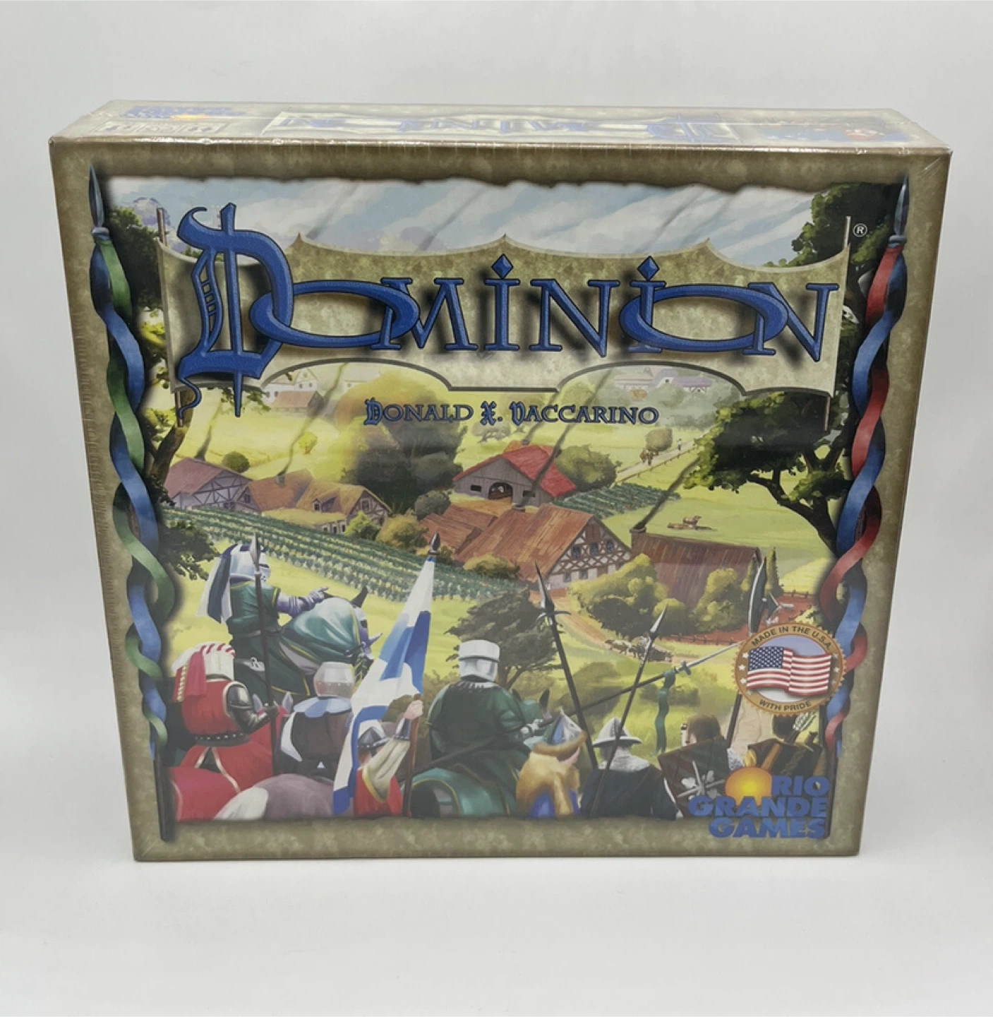 *LIKE NEW* Board Game: Dominion