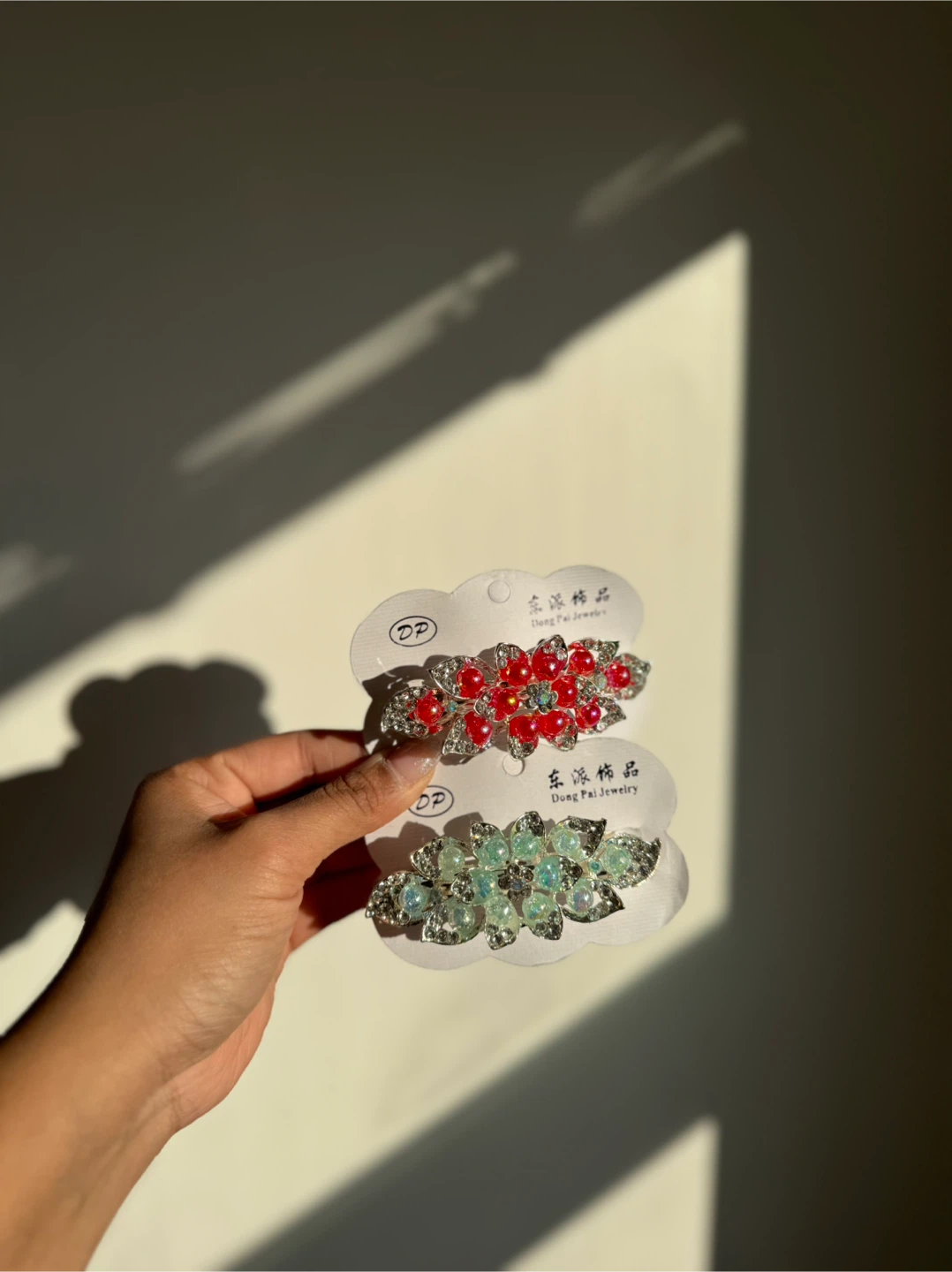 Flower Hair Clips - Red & Mint Green - photo 2