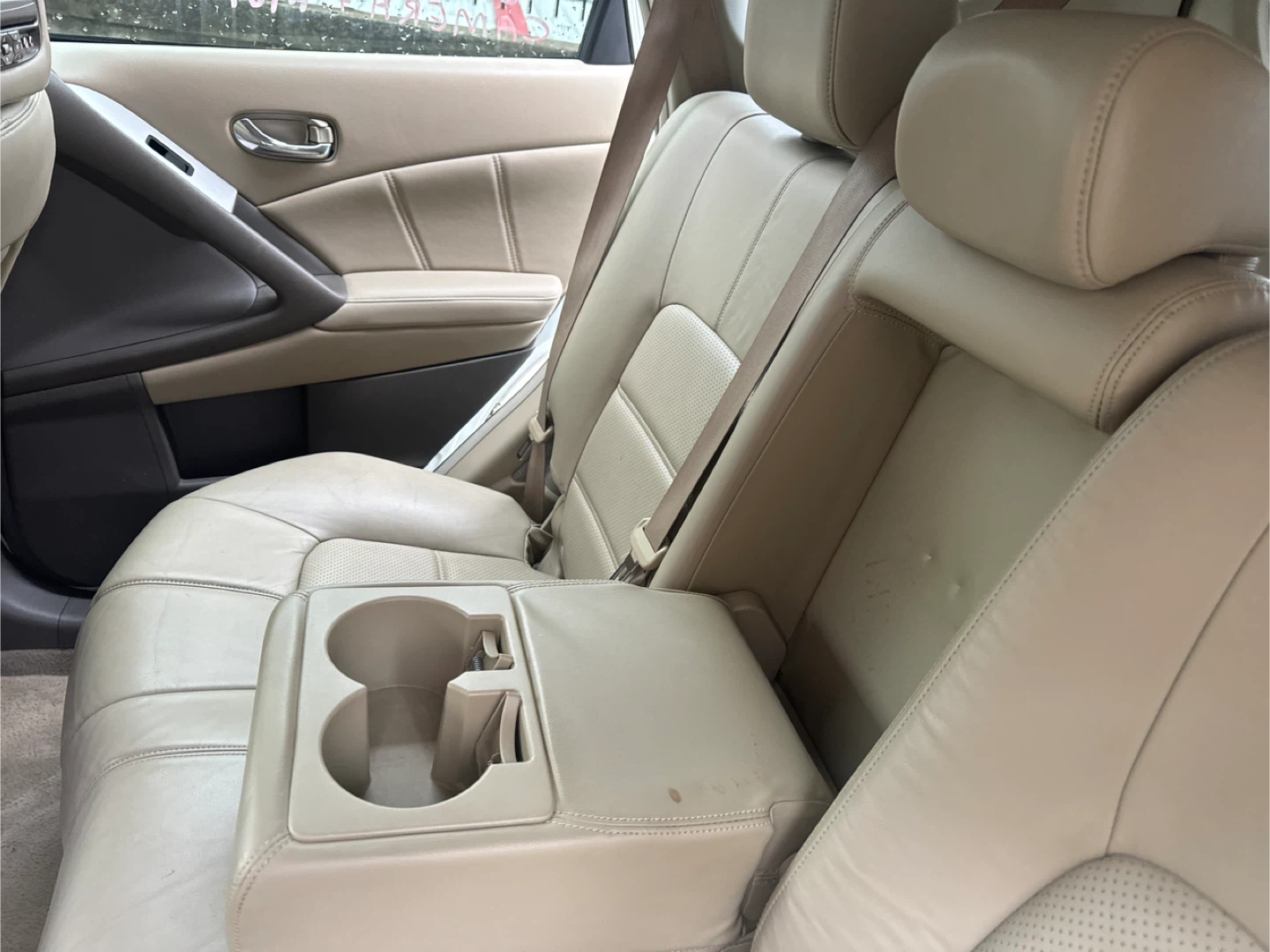 Nissan Murano Beige Leather Rear Seats - photo 3