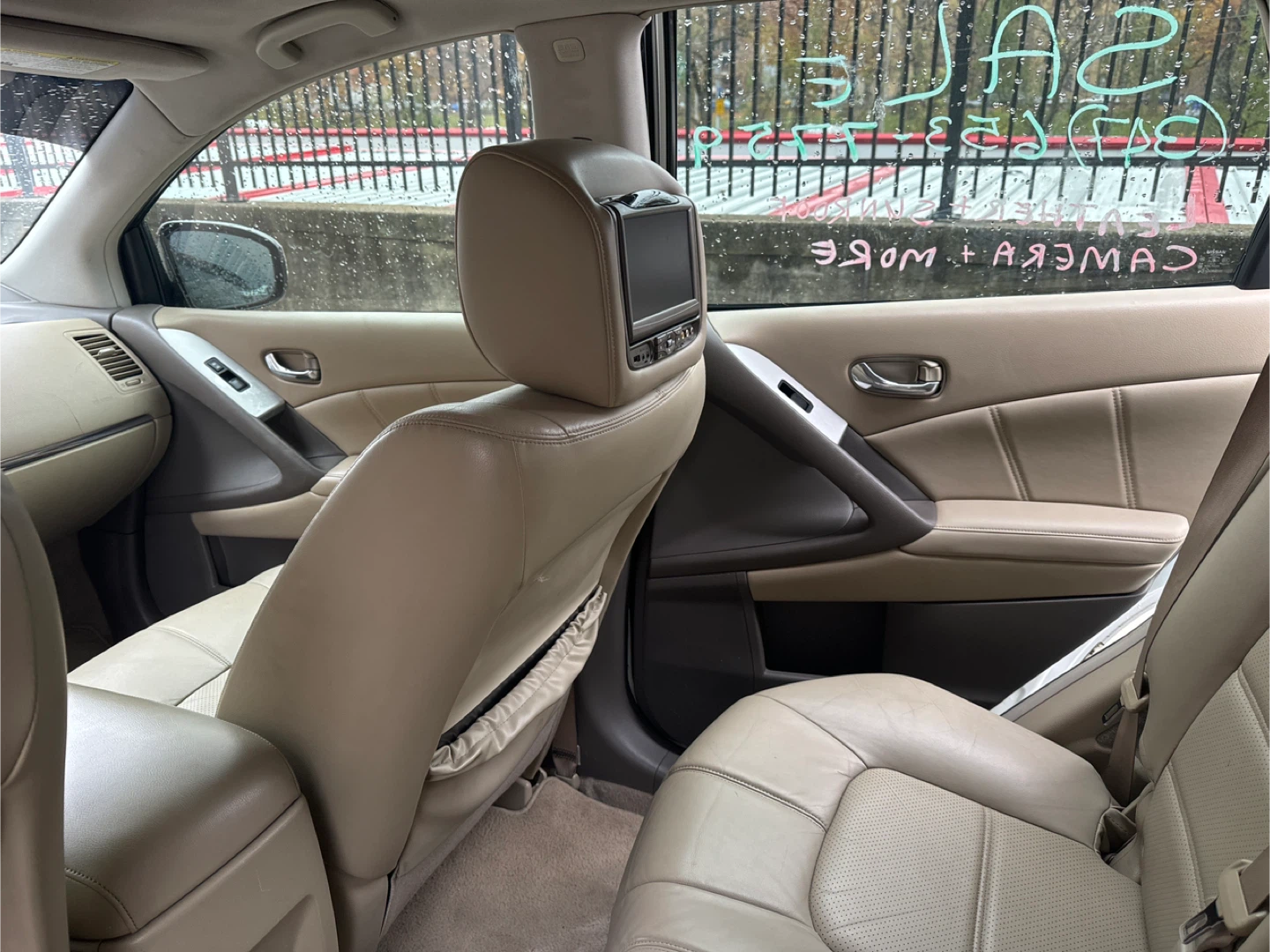 Nissan Murano Beige Leather Rear Seats - photo 5