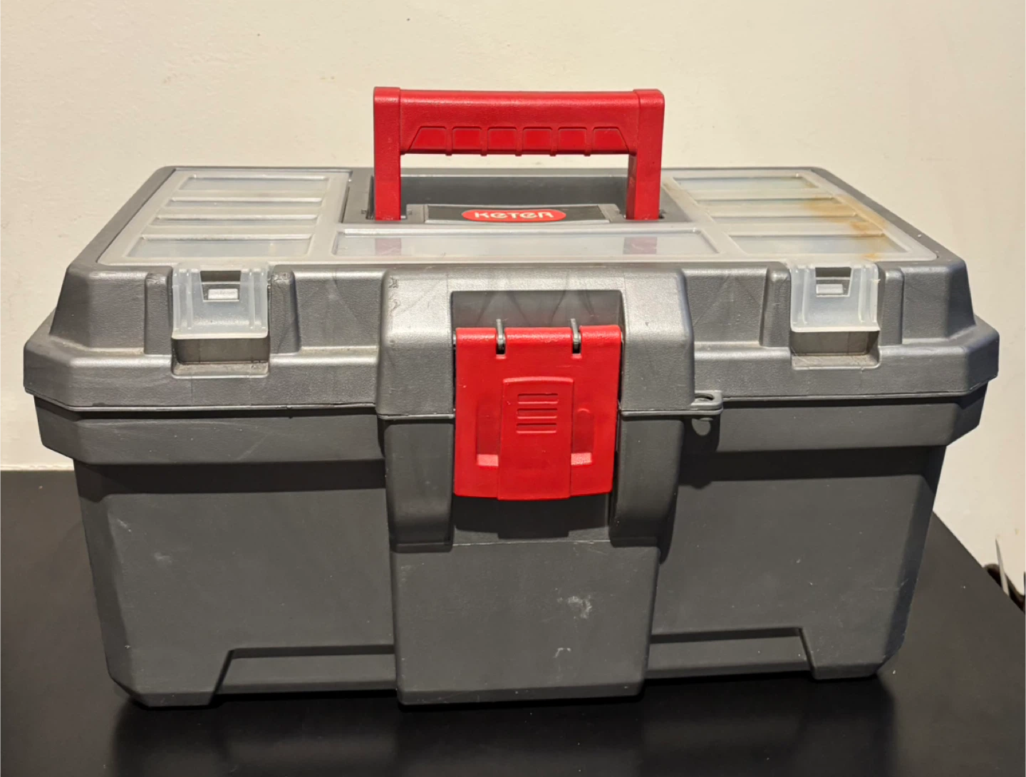 Keter 16" Toolbox w/ Removable Tray -Grey