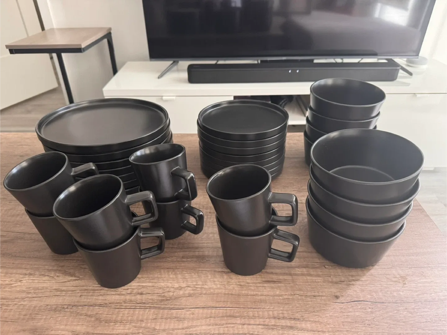 Black Dinnerware Set (Stone Lain) - Plates, Bowls, Mugs image indicator(7)