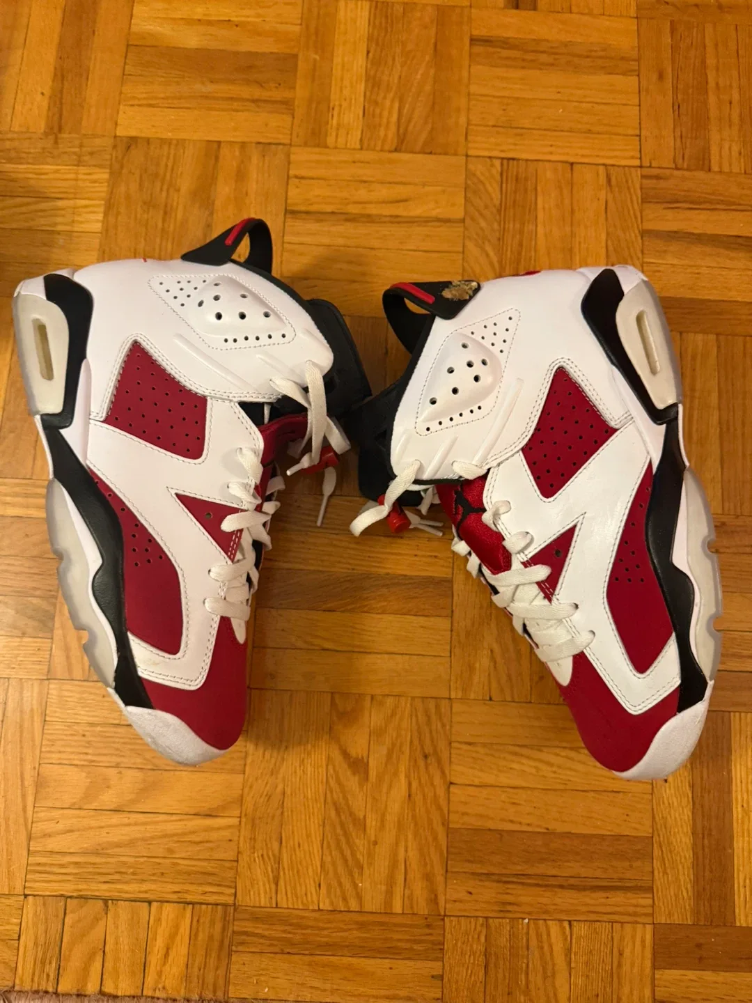 Air Jordan 6 Retro Carmine image indicator(2)