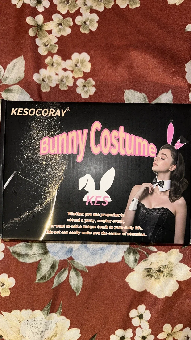KESOOCORAY 3pcs Bunny Costume - New in Box image indicator(3)