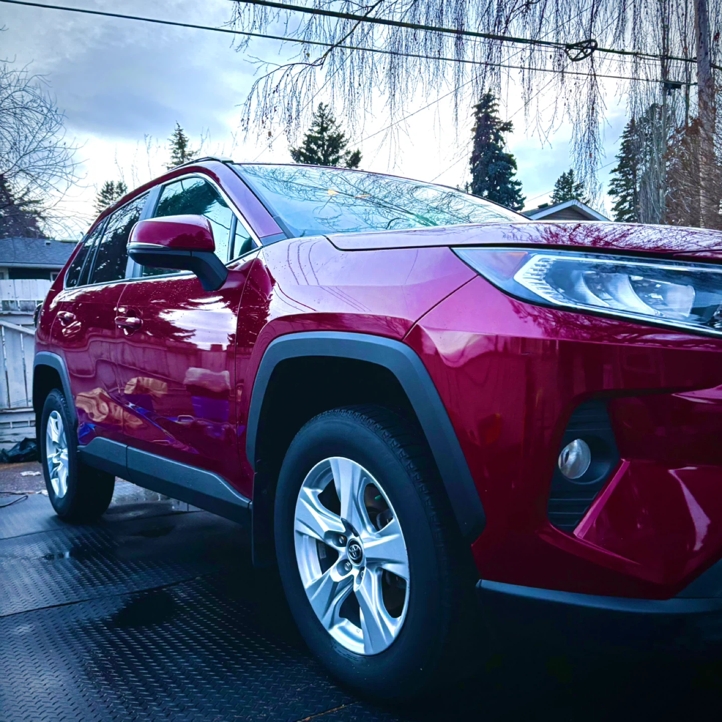 2020 Toyota RAV4 XLE – 116,000 km (Excellent Condition) - photo 3