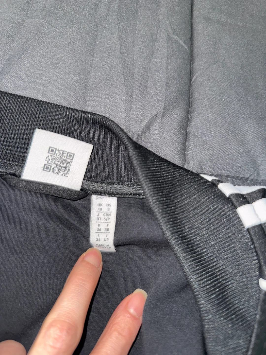 Adidas Black Track Jacket - Size S - photo 3