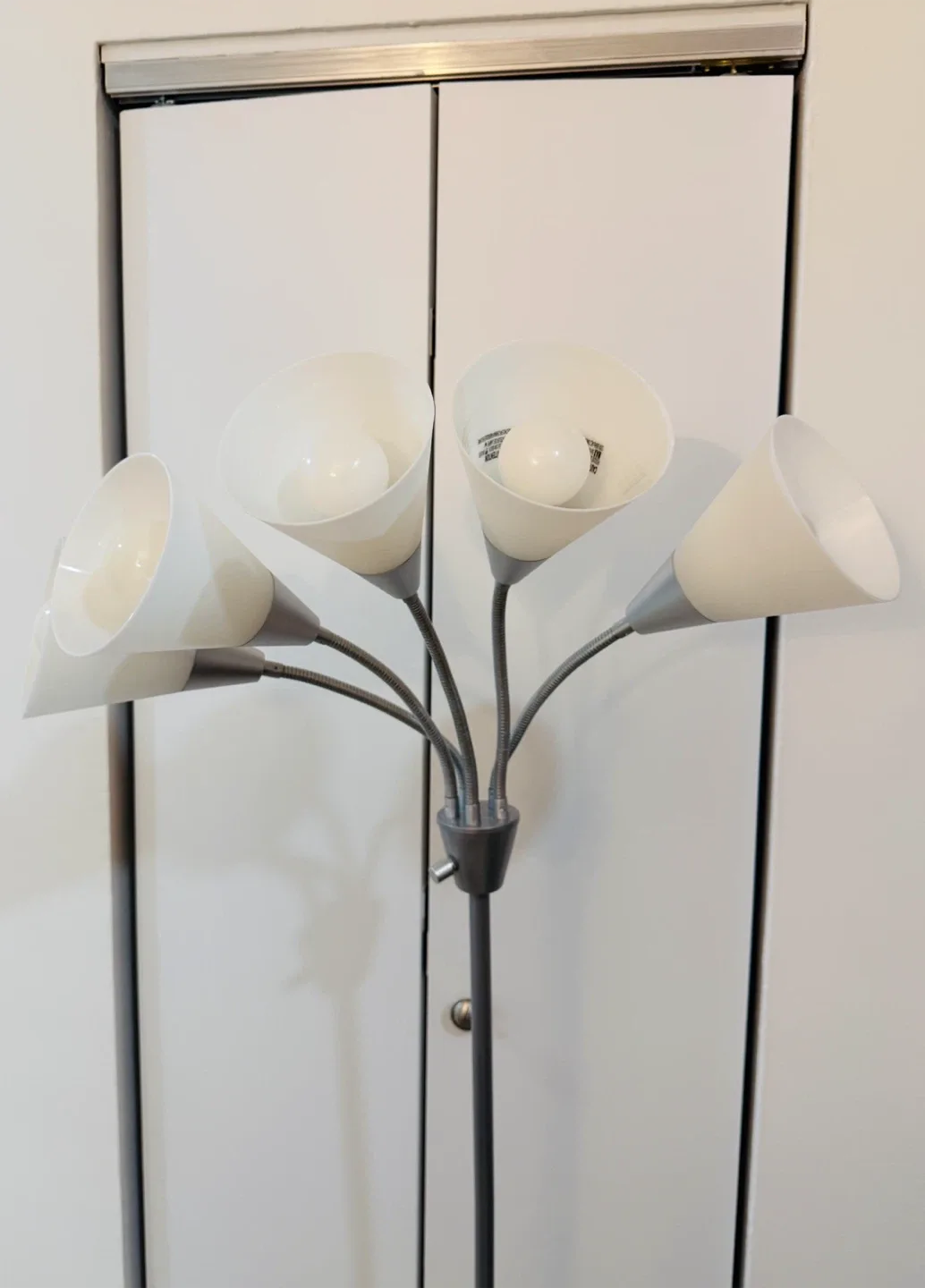 5-Light Floor Lamp (Tall, 5 adjustable heads) image indicator(5)