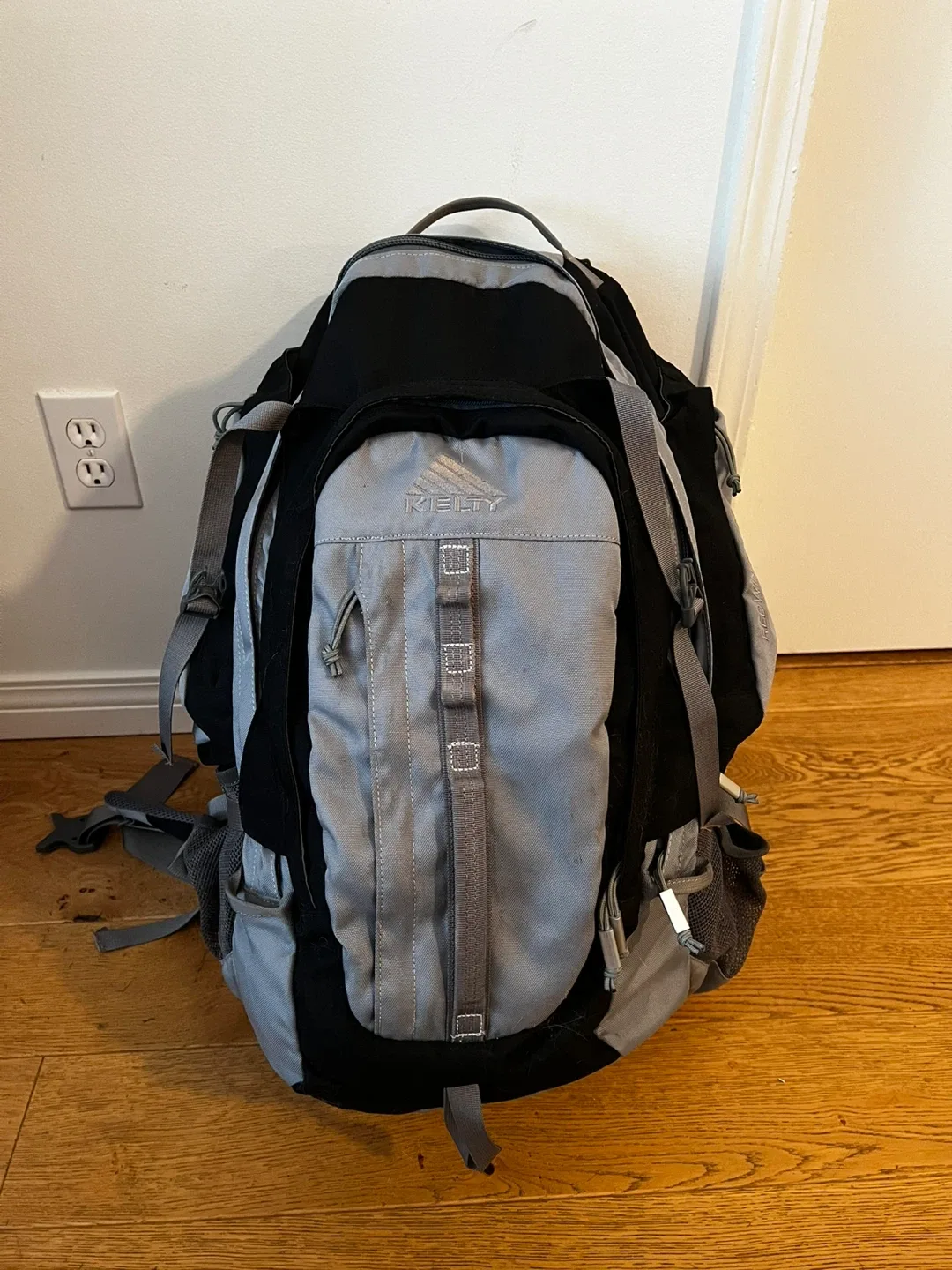 Kelty Redwing 3100 Backpack - Grey/Black