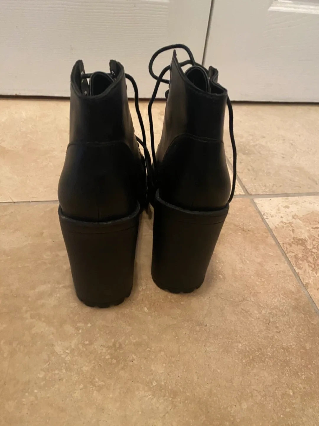 Divided Black Heeled Ankle Boots image indicator(2)