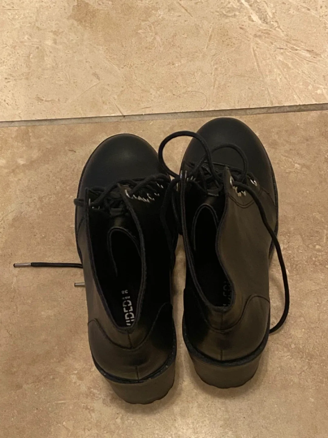 Divided Black Heeled Ankle Boots image indicator(5)