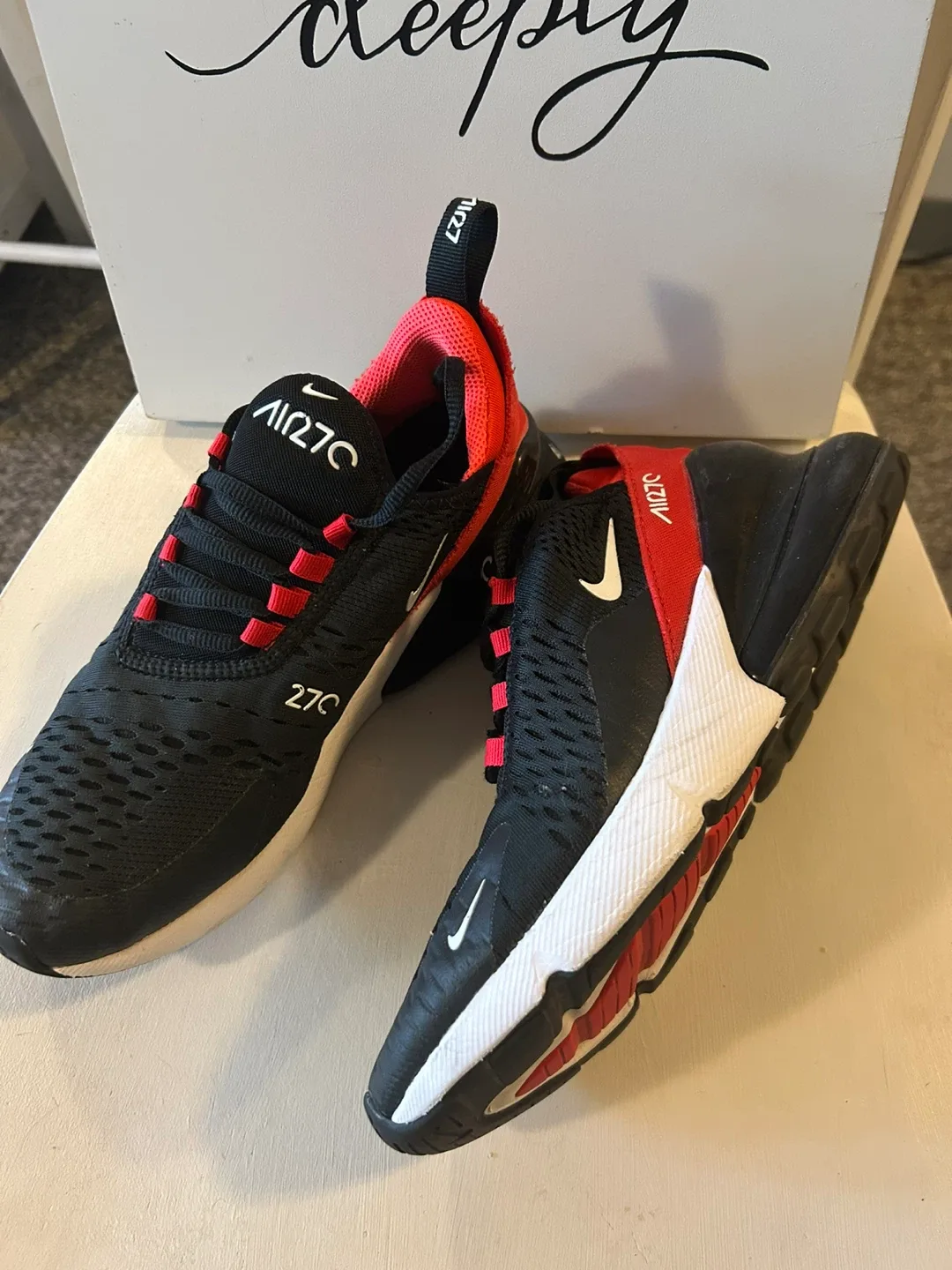 Nike Air Max - Black/Red - US 8.5 image indicator(2)