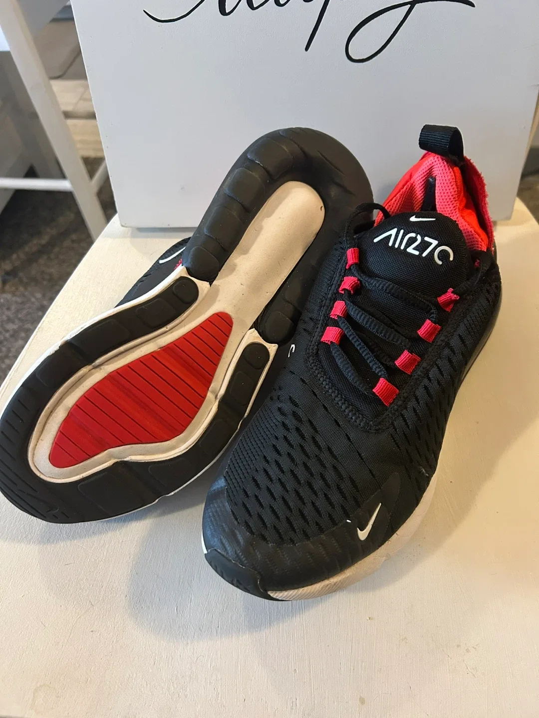 Nike Air Max - Black/Red - US 8.5 image indicator(3)