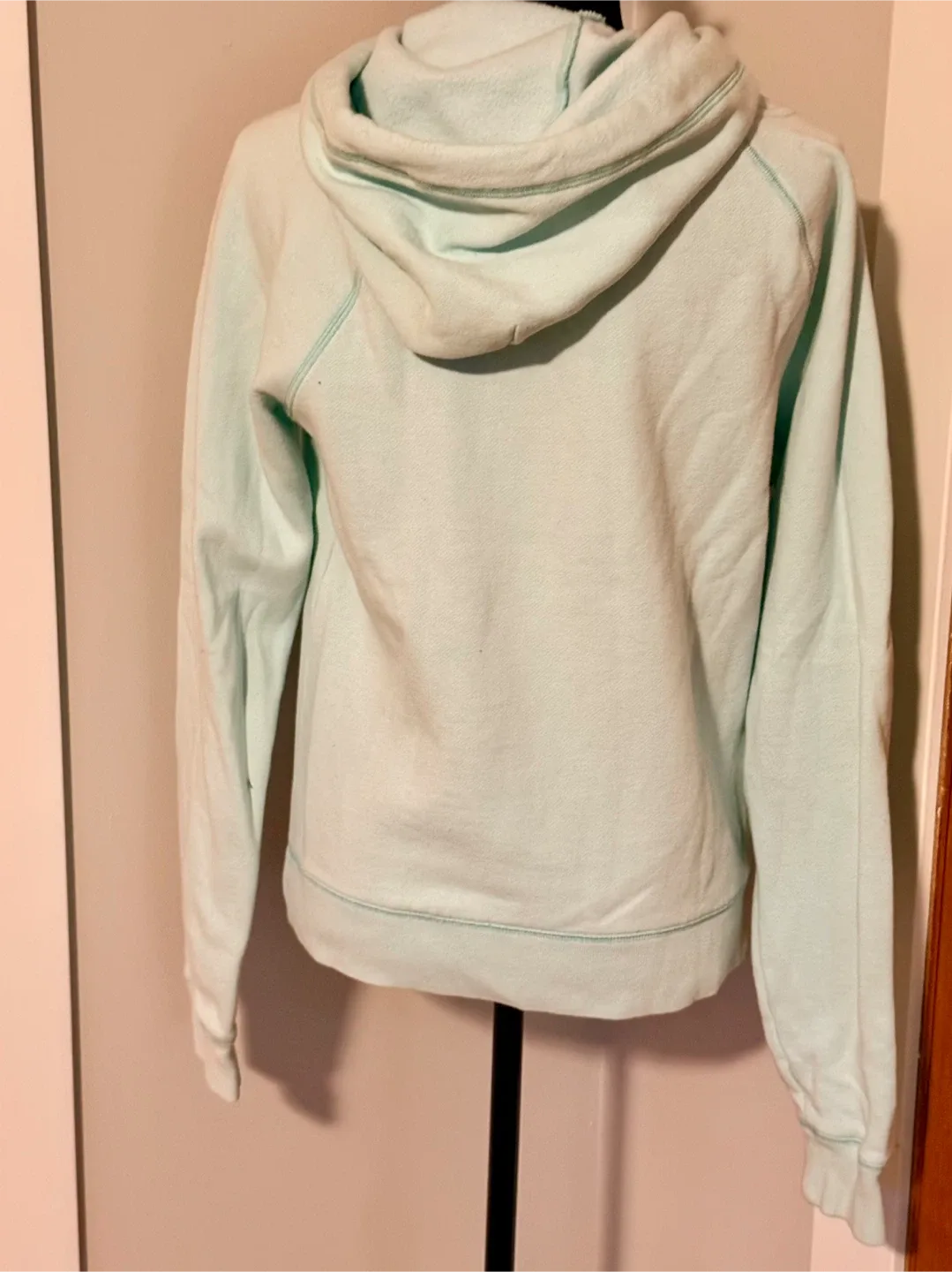 PINK Victoria's Secret Hoodie - Size M image indicator(3)