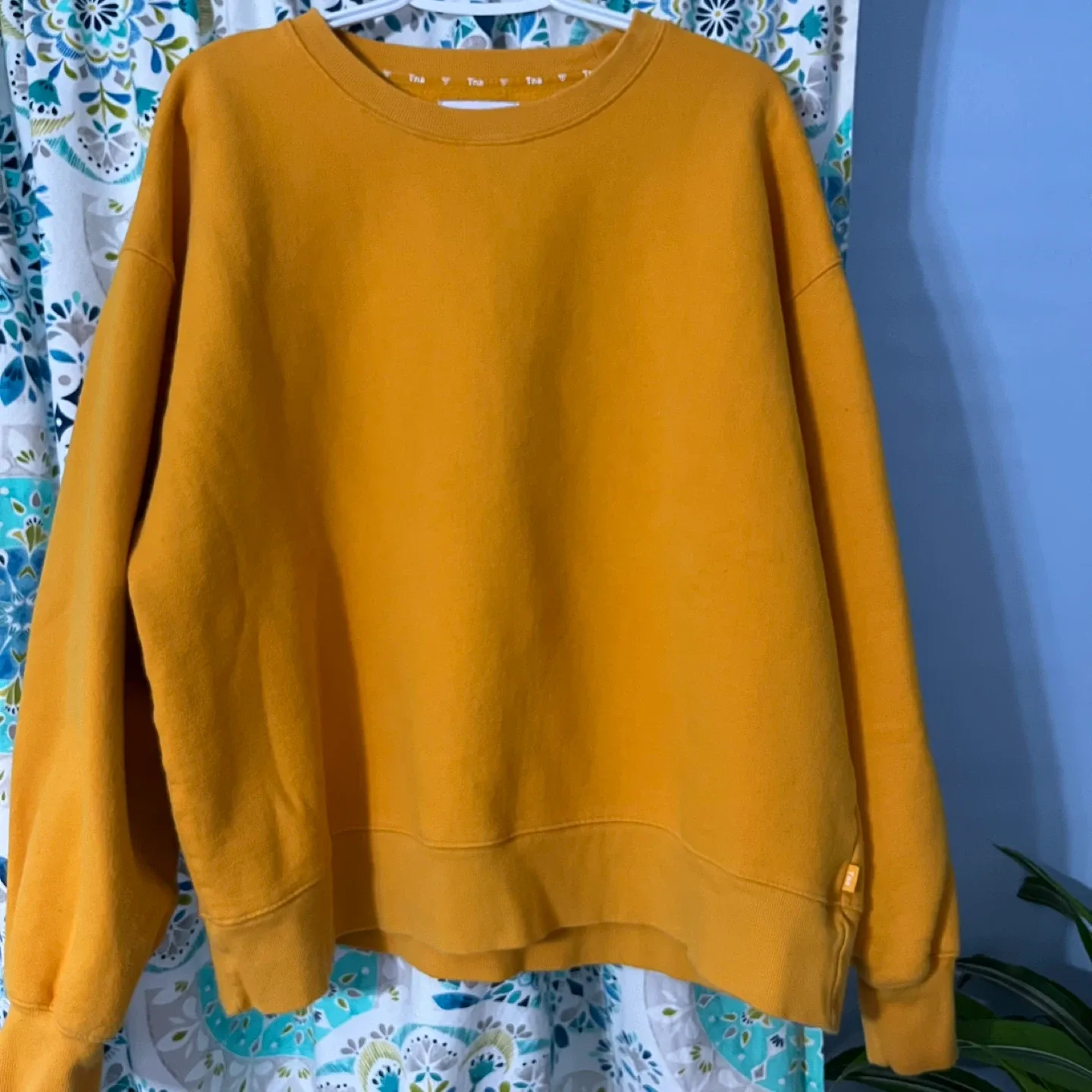 Tna Sweatshirt - Size 3 - Mustard Yellow