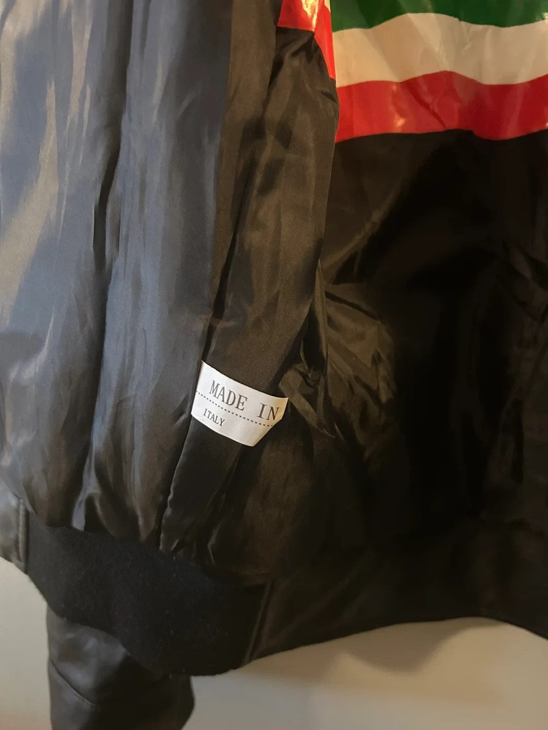 Black faux skin Leather Jacket - Size M image indicator(4)