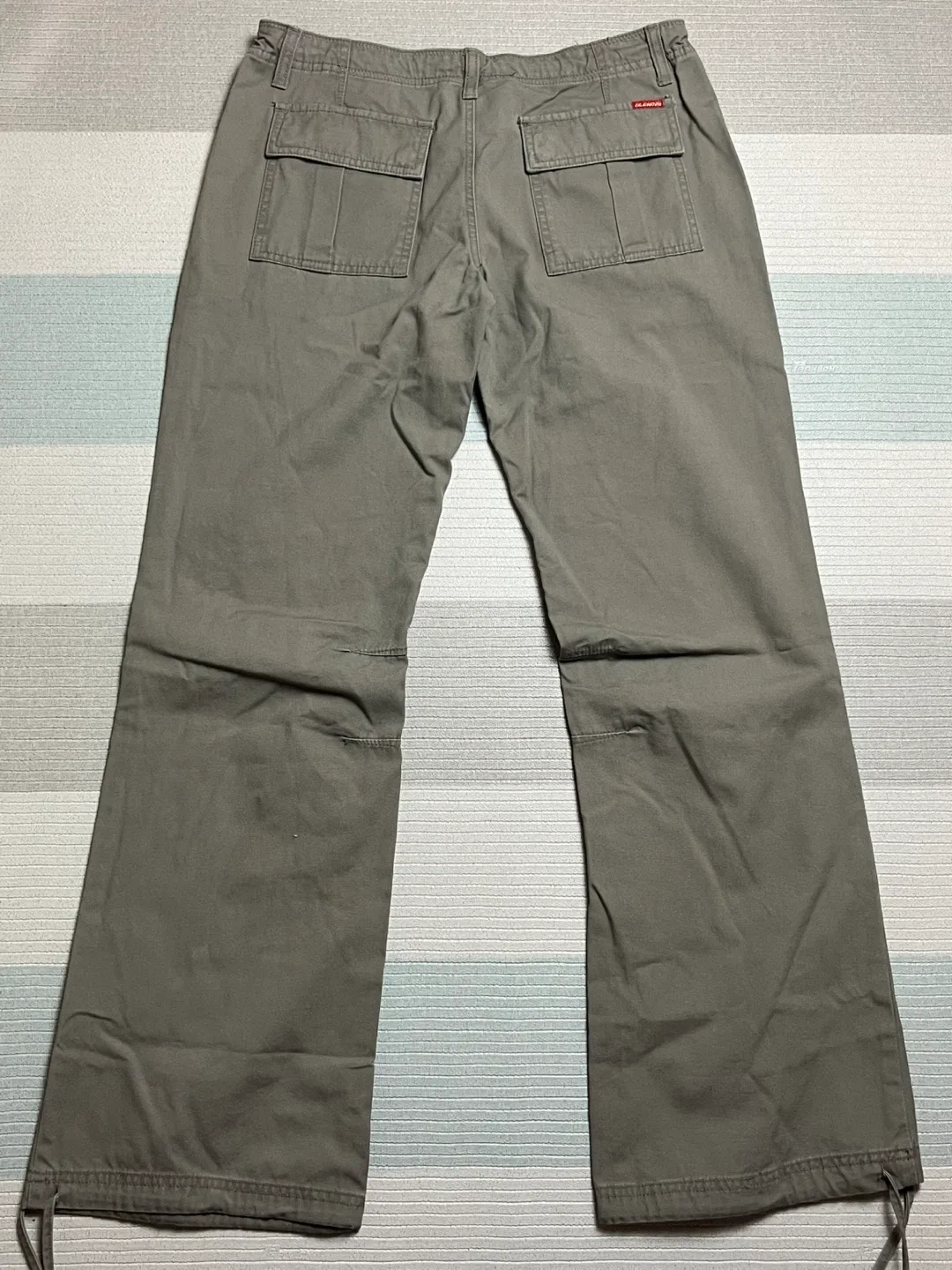 BLENDShe Olive Green Pants - Size L image indicator(2)