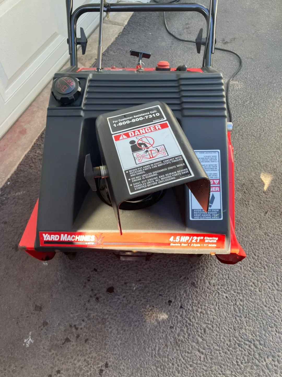 Yard Machines 4.5HP/21" Electric Start Snow Blower image indicator(2)