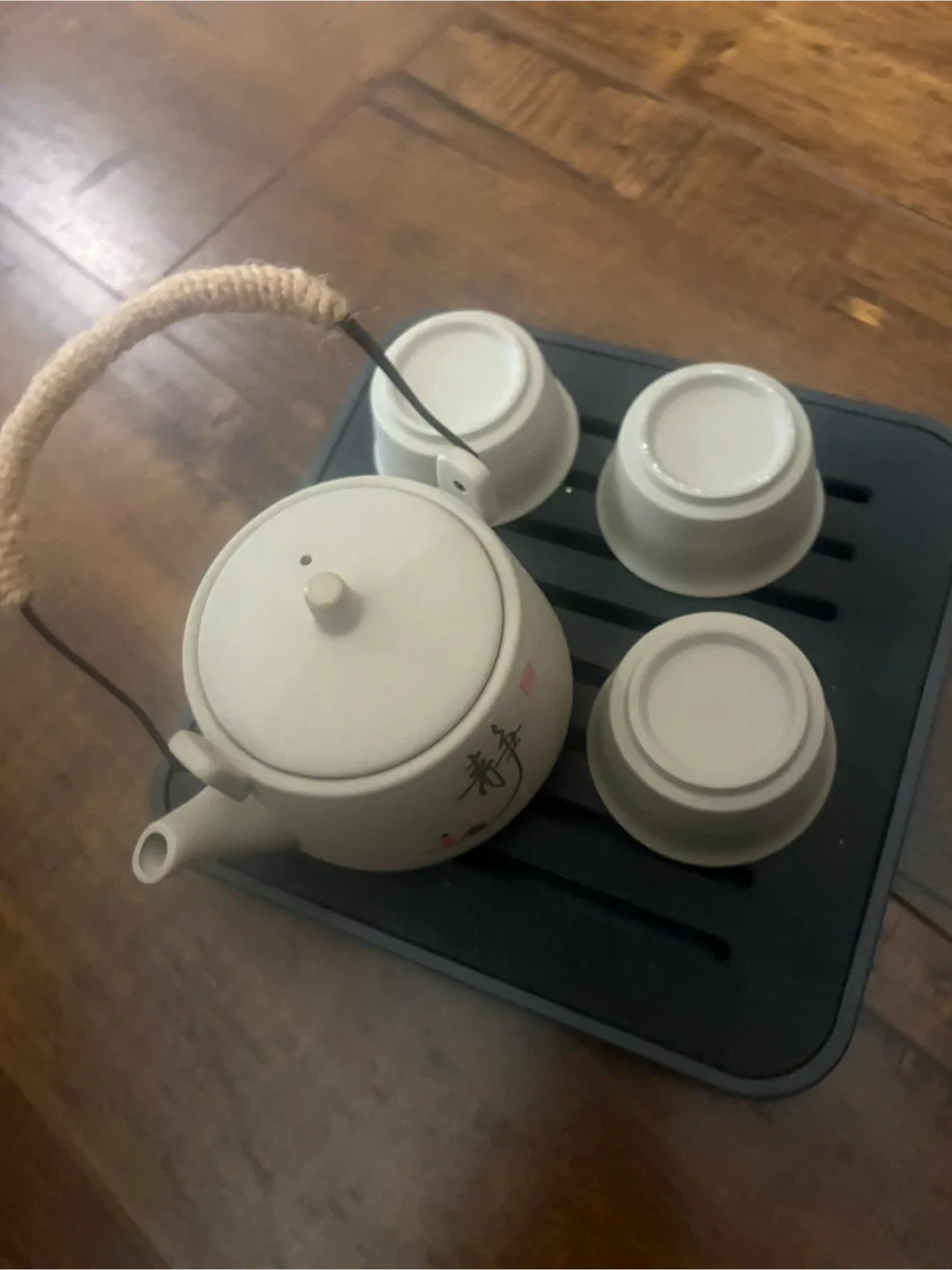 Tea Set with Teapot and Cups