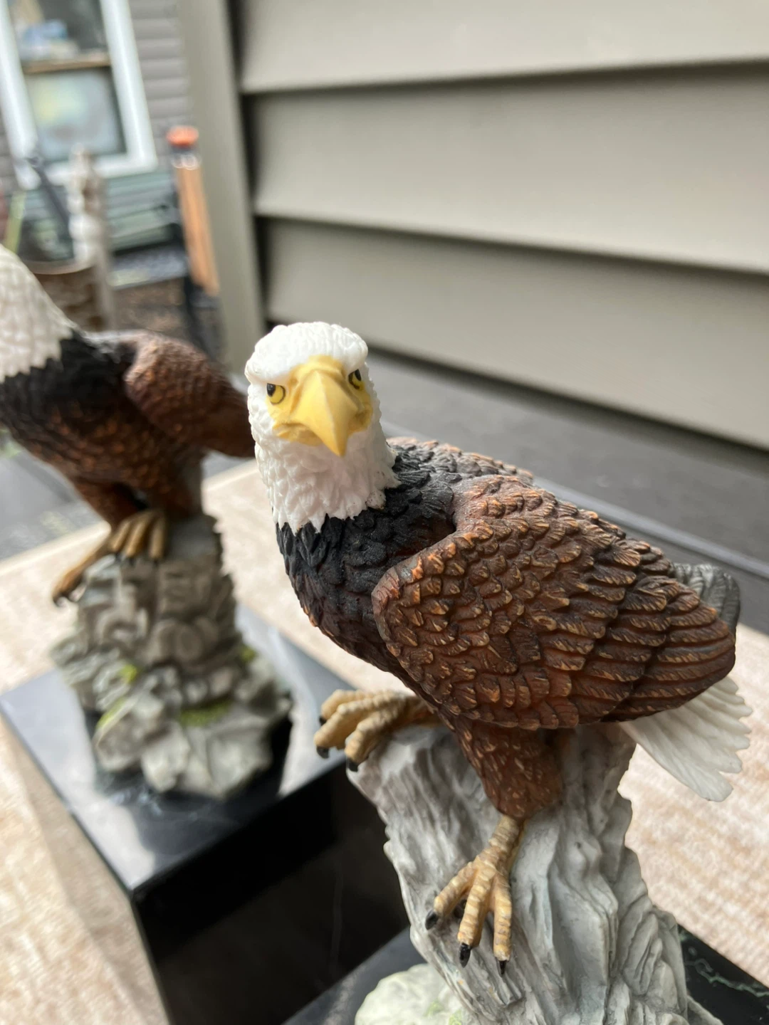 2004 Eagles Club Statue Figurine - photo 2