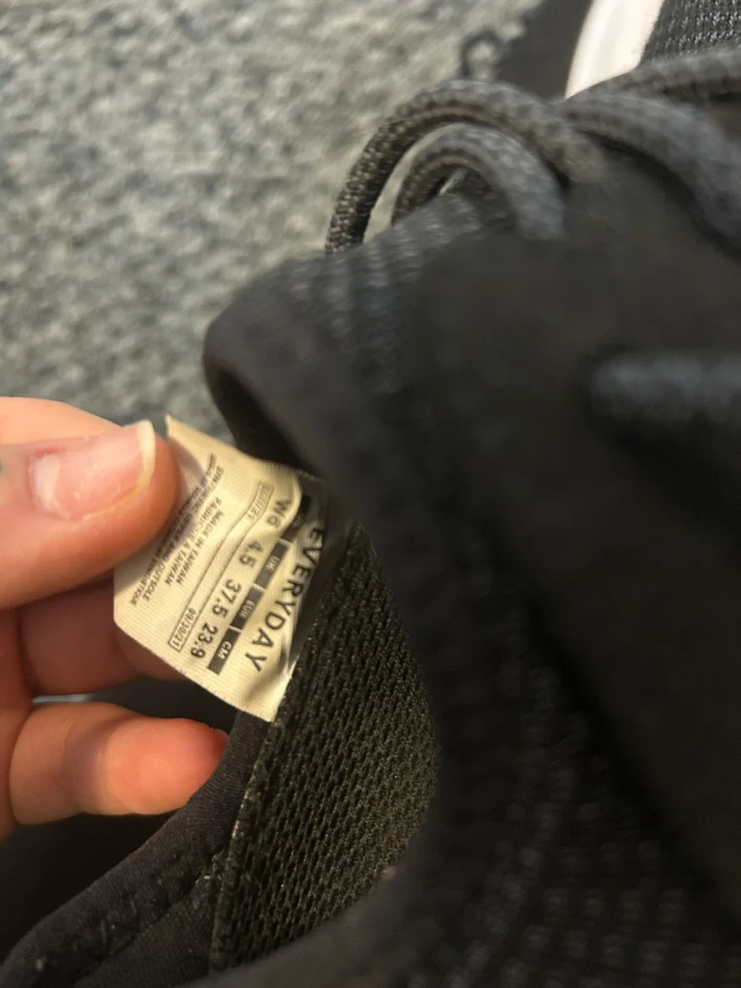 Everyday Black Sneakers - Women's Size 6 image indicator(2)