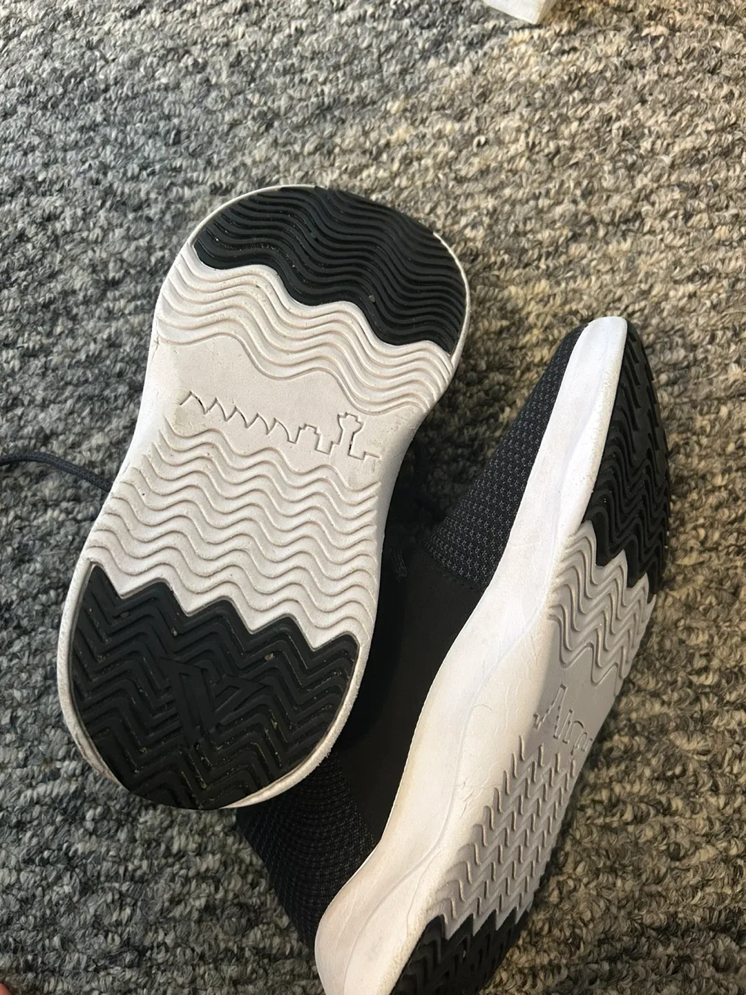 Everyday Black Sneakers - Women's Size 6 image indicator(3)