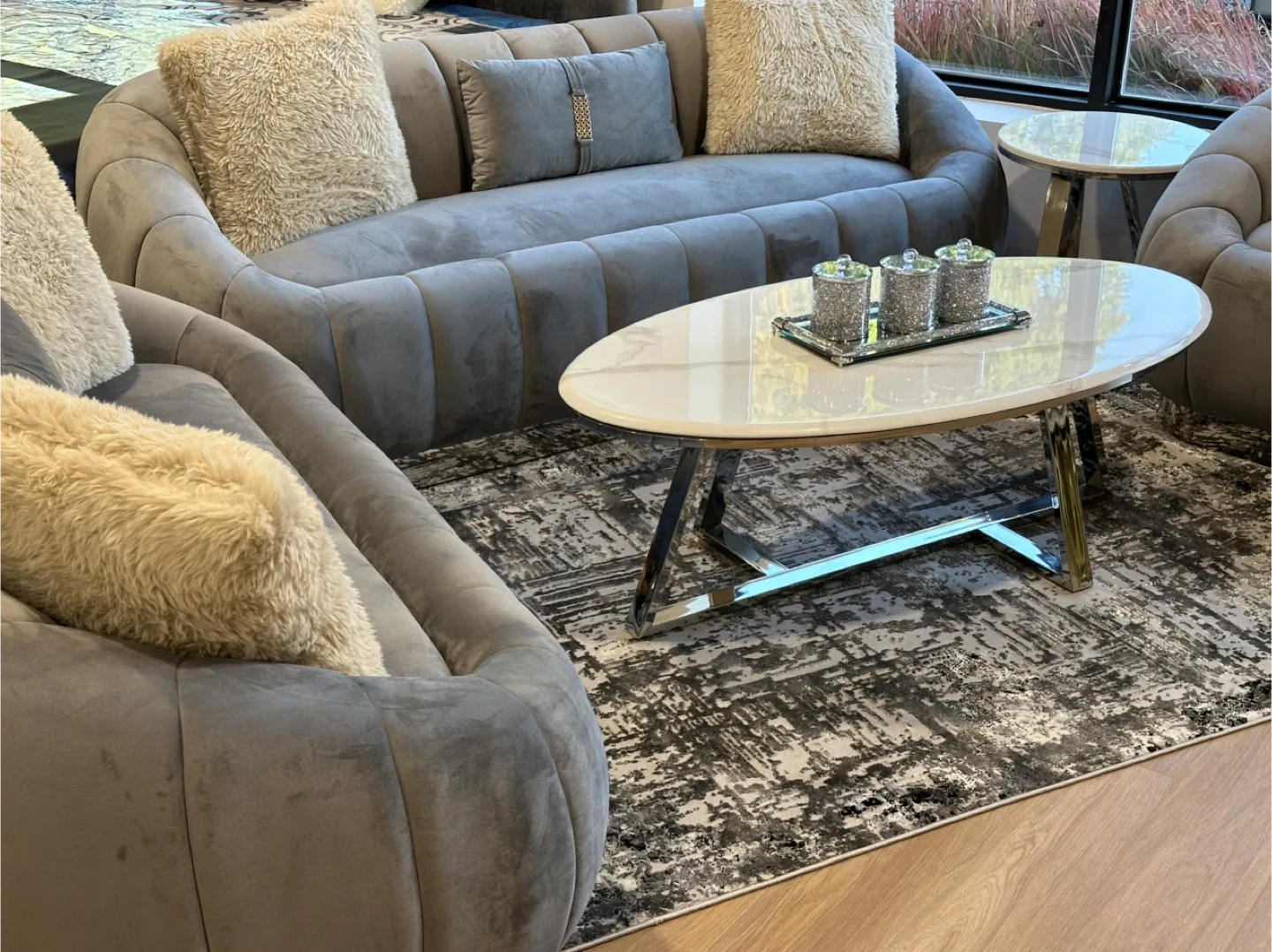 Oval White Marble Coffee Table image indicator(4)