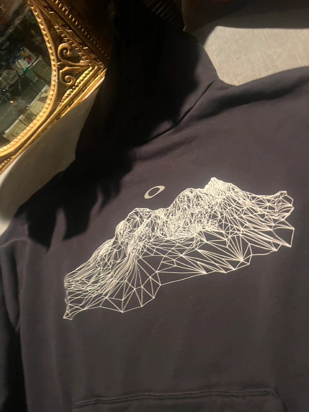 Oakley Black Hoodie - Roxy Fit - photo 3