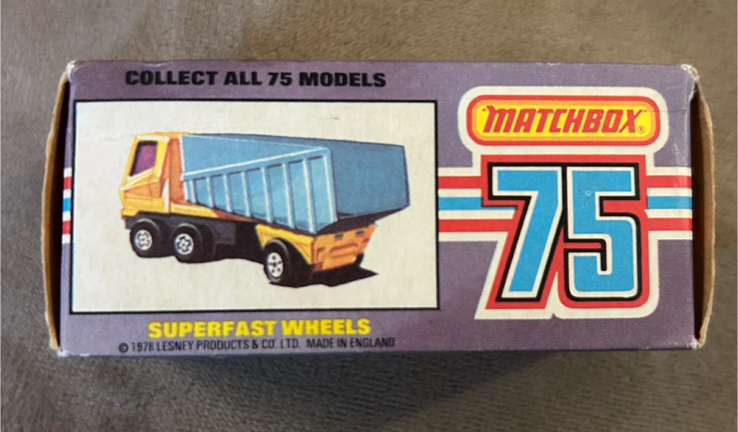 Lesney Matchbox 1973  Truck No Labels Mint Boxed - photo 2