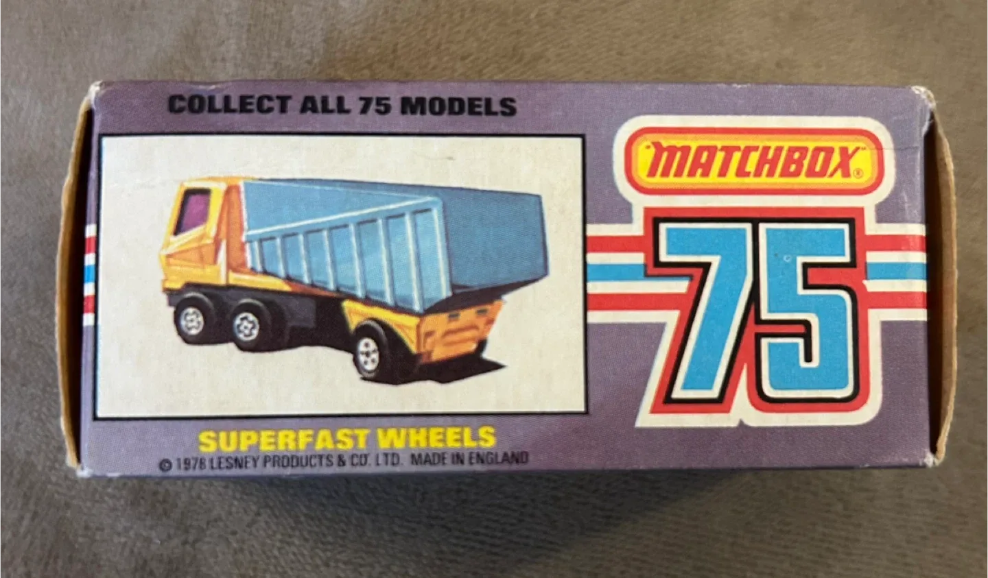 Lesney Matchbox 1973  Truck No Labels Mint Boxed image indicator(2)