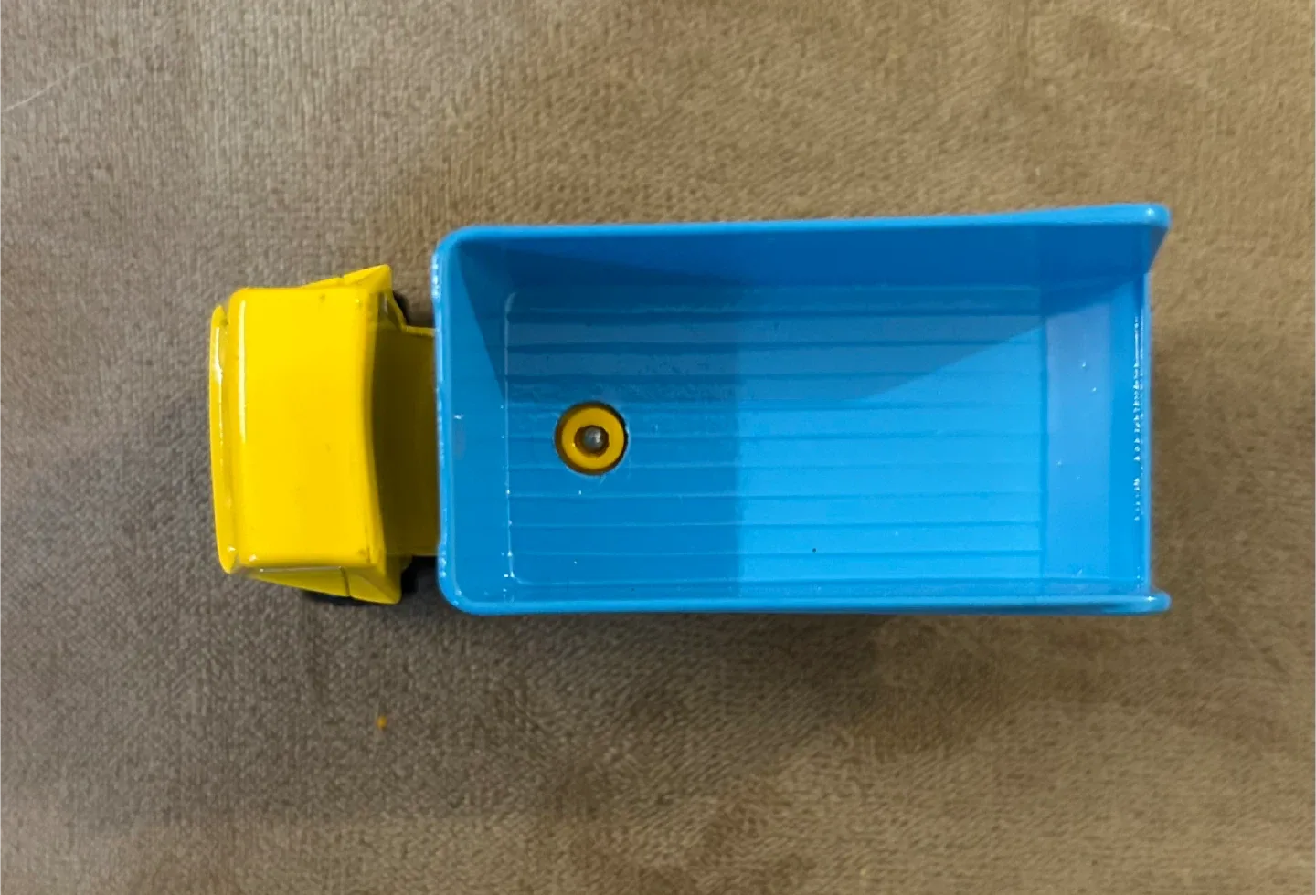 Lesney Matchbox 1973  Truck No Labels Mint Boxed image indicator(8)