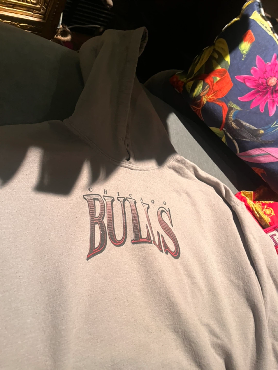 Chicago Bulls NBA Hoodie - Size Large - photo 2