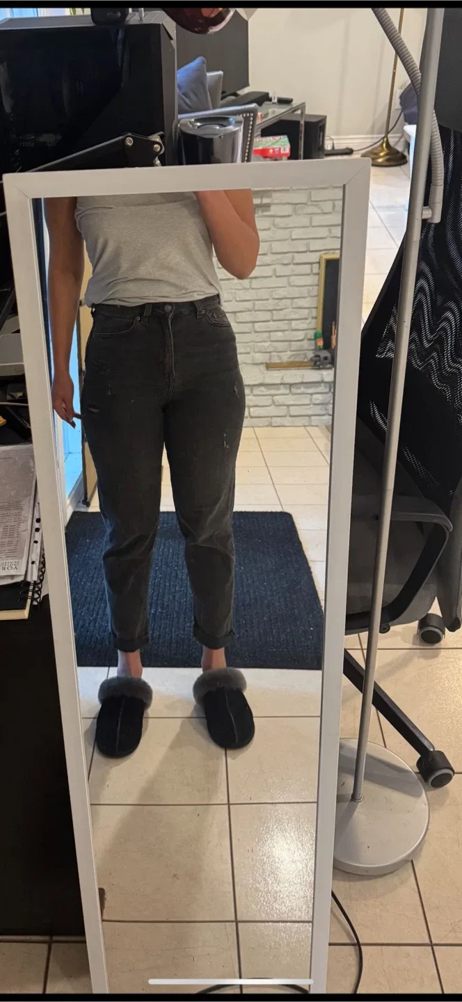 Black Distressed Jeans image indicator(2)