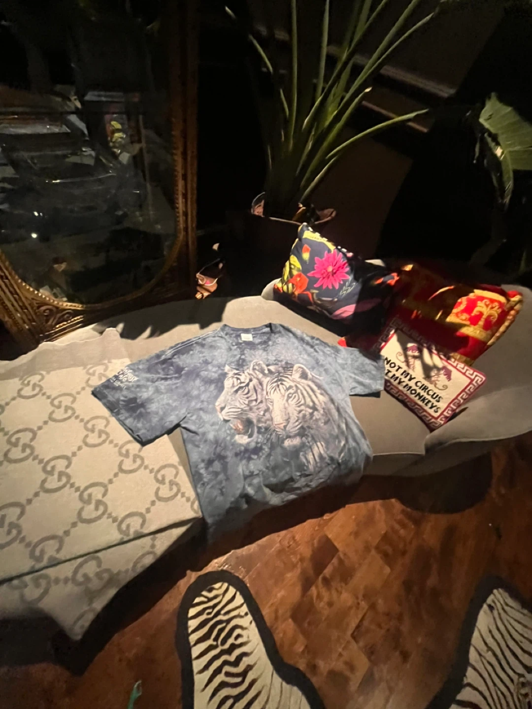 Rainforest Cafe Tiger Graphic T-Shirt