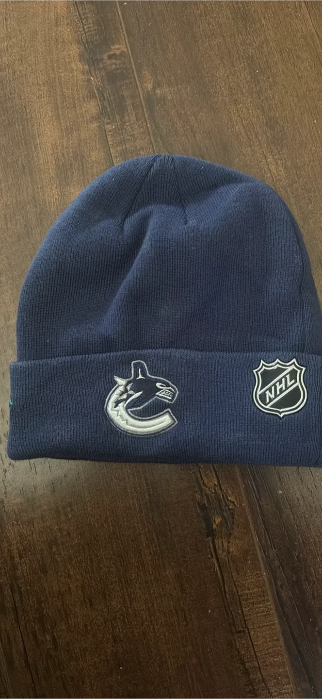 Reebok Canucks Jersey - Size L/XL image indicator(6)