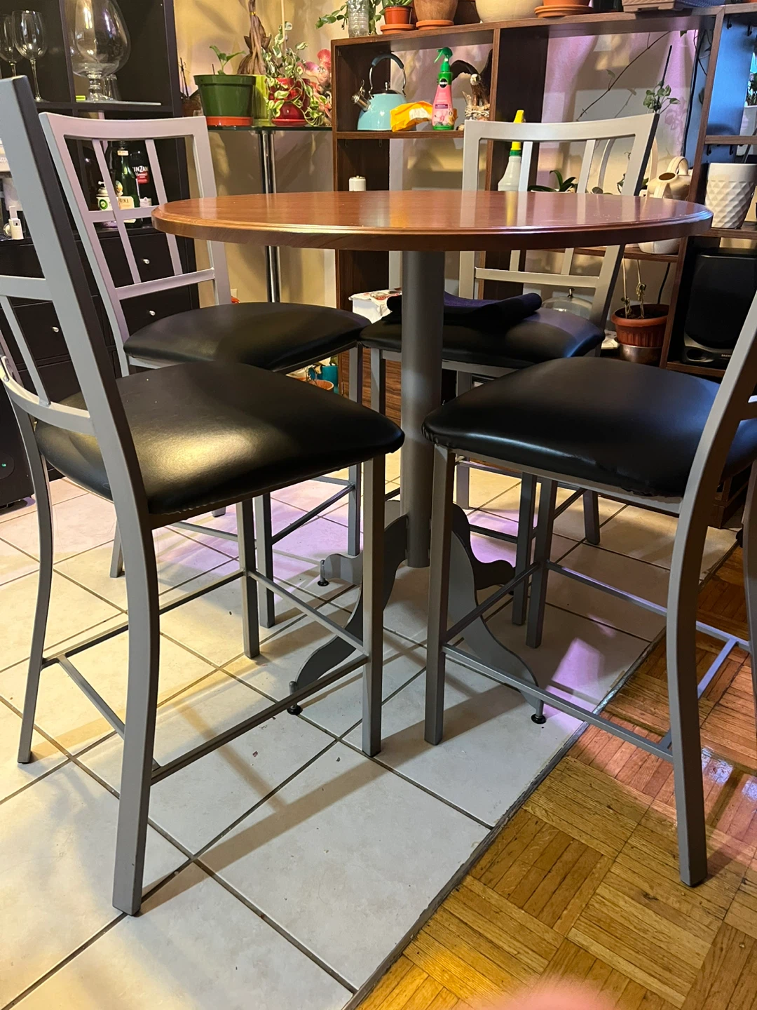 Round Dining Table with 4 Bar Stools