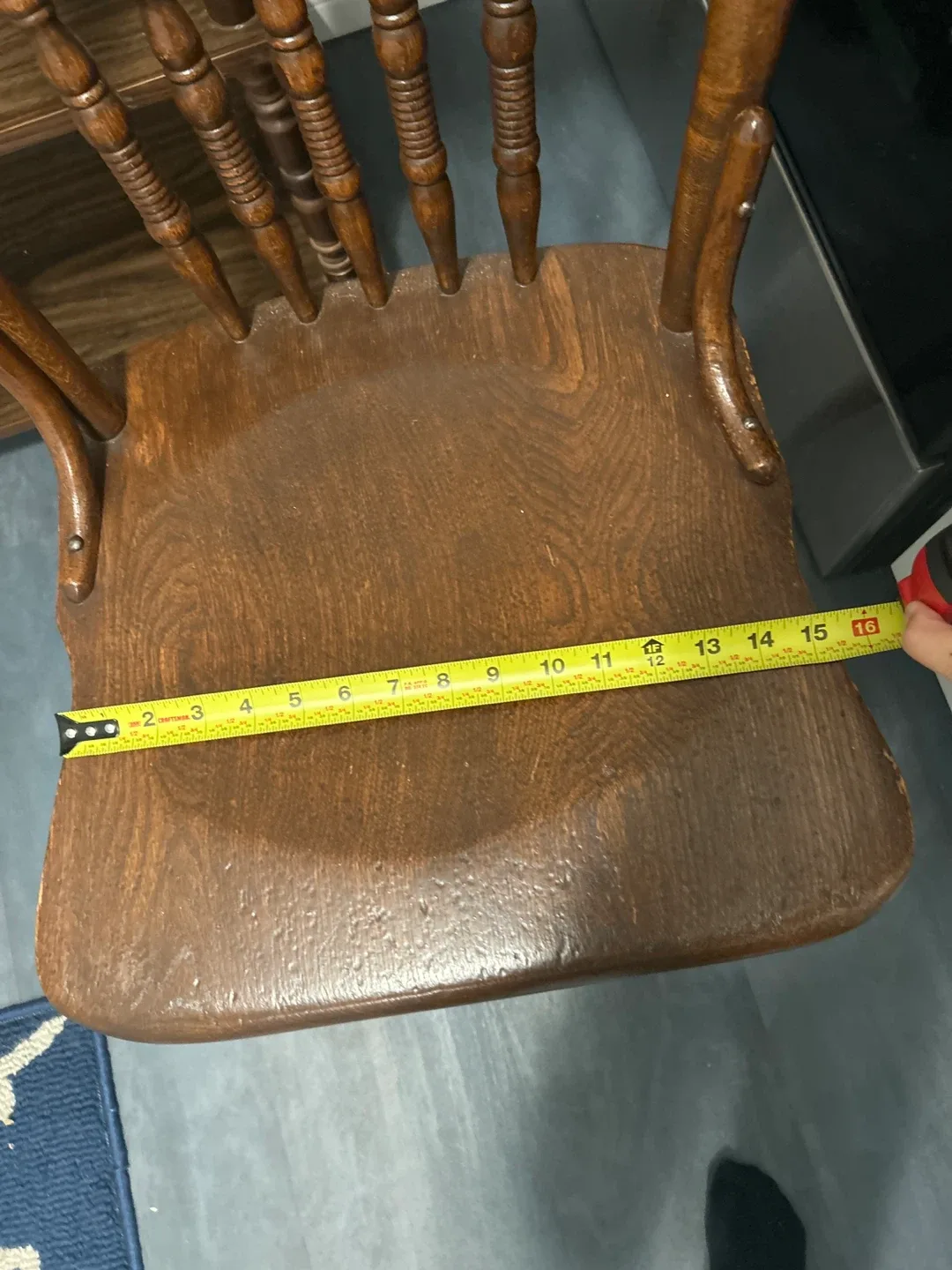 Vintage Wooden Chair image indicator(3)