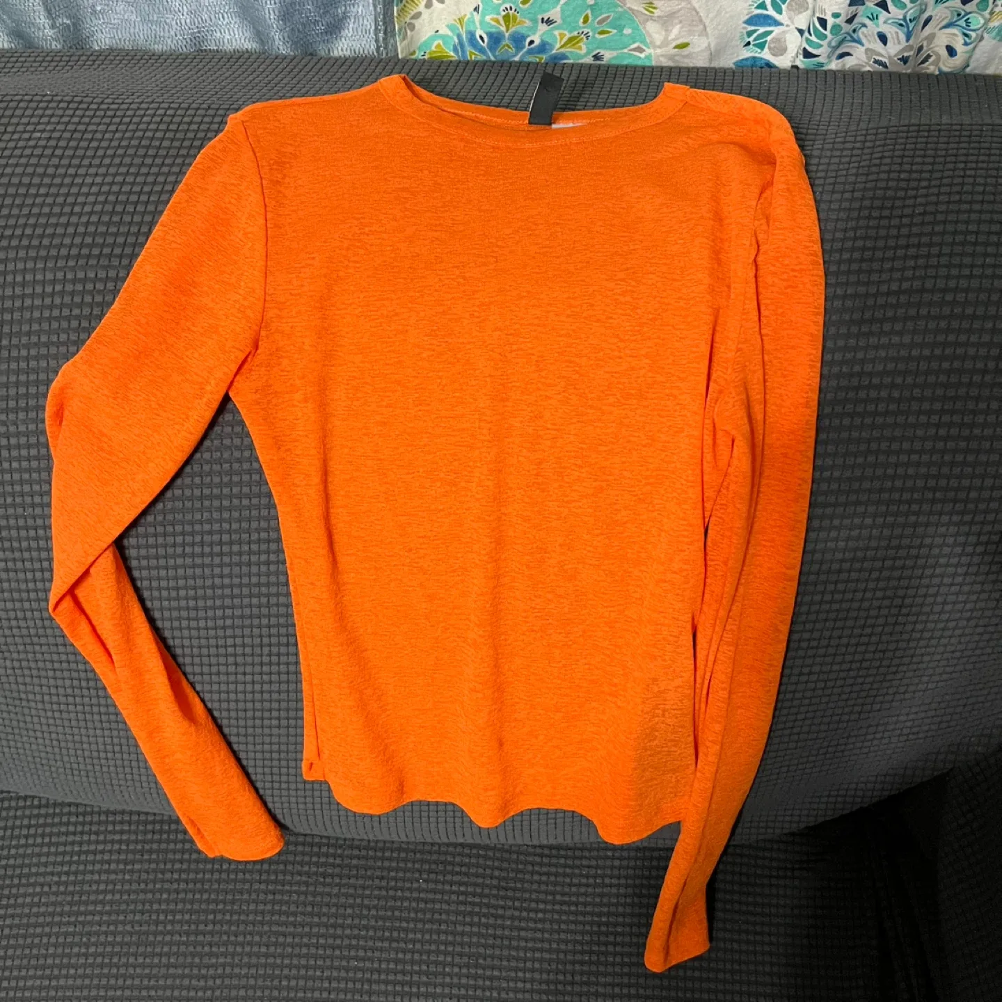 Zara, H&M Long Sleeve Tops image indicator(4)