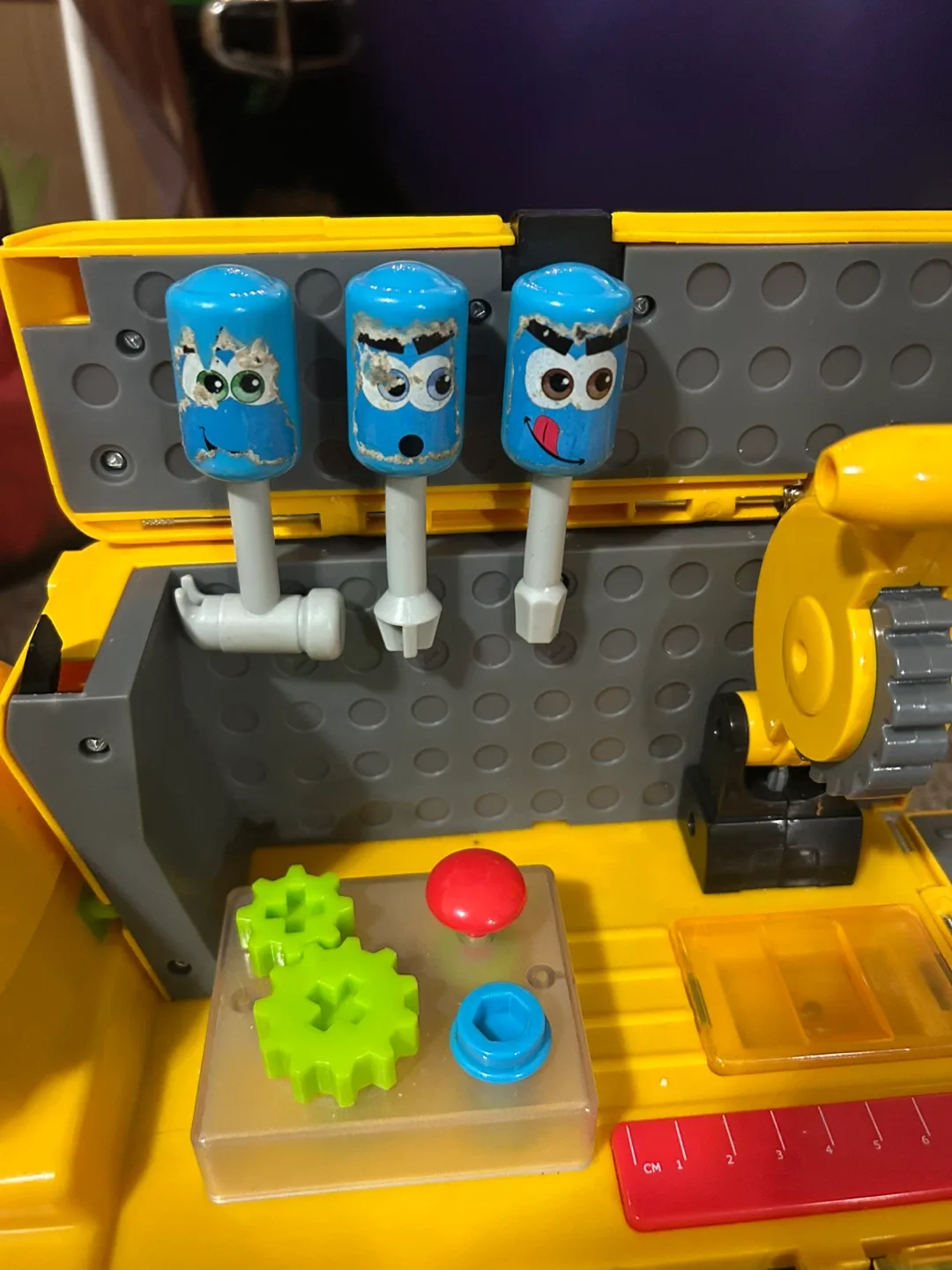 CAT Dump Truck Tool Box Toy image indicator(3)