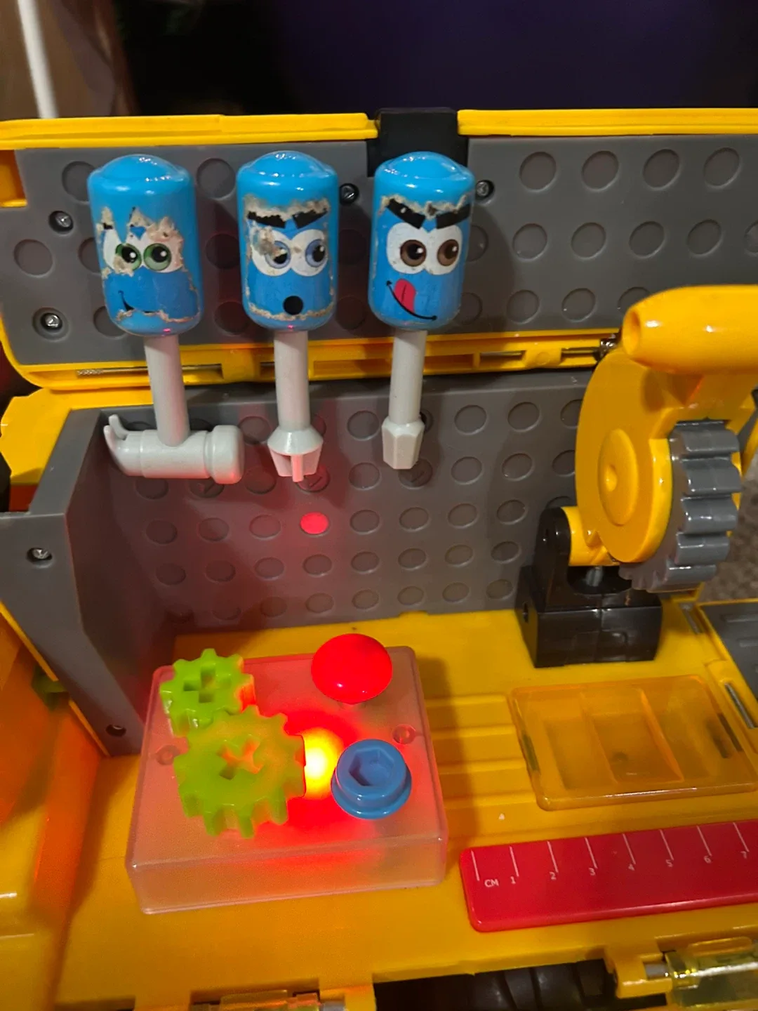 CAT Dump Truck Tool Box Toy image indicator(4)