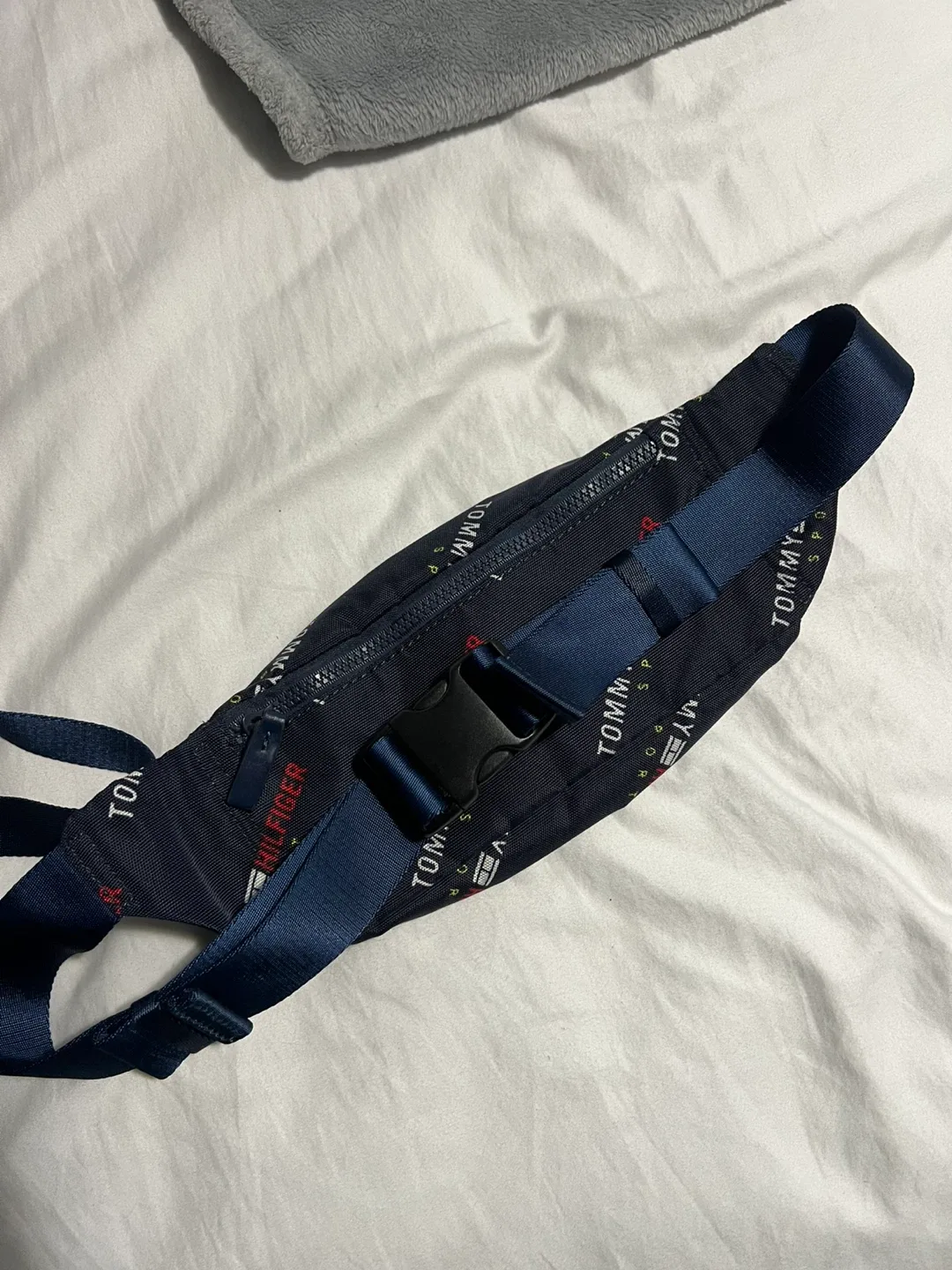 Tommy Hilfiger Belt Bag image indicator(2)