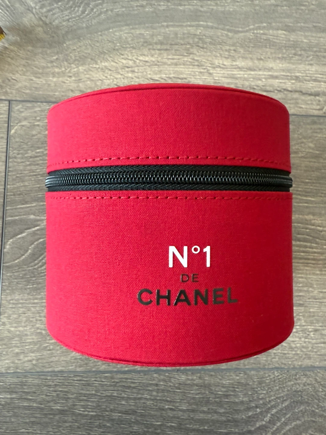 Chanel N°1 de Chanel Red Case - photo 3