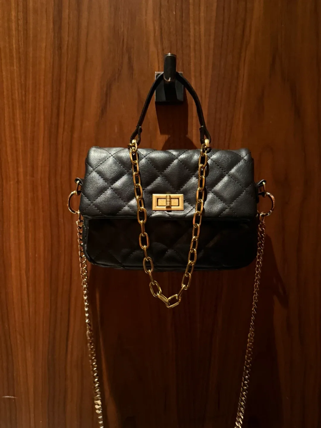 Black Crossbody Mini Bag image indicator(7)