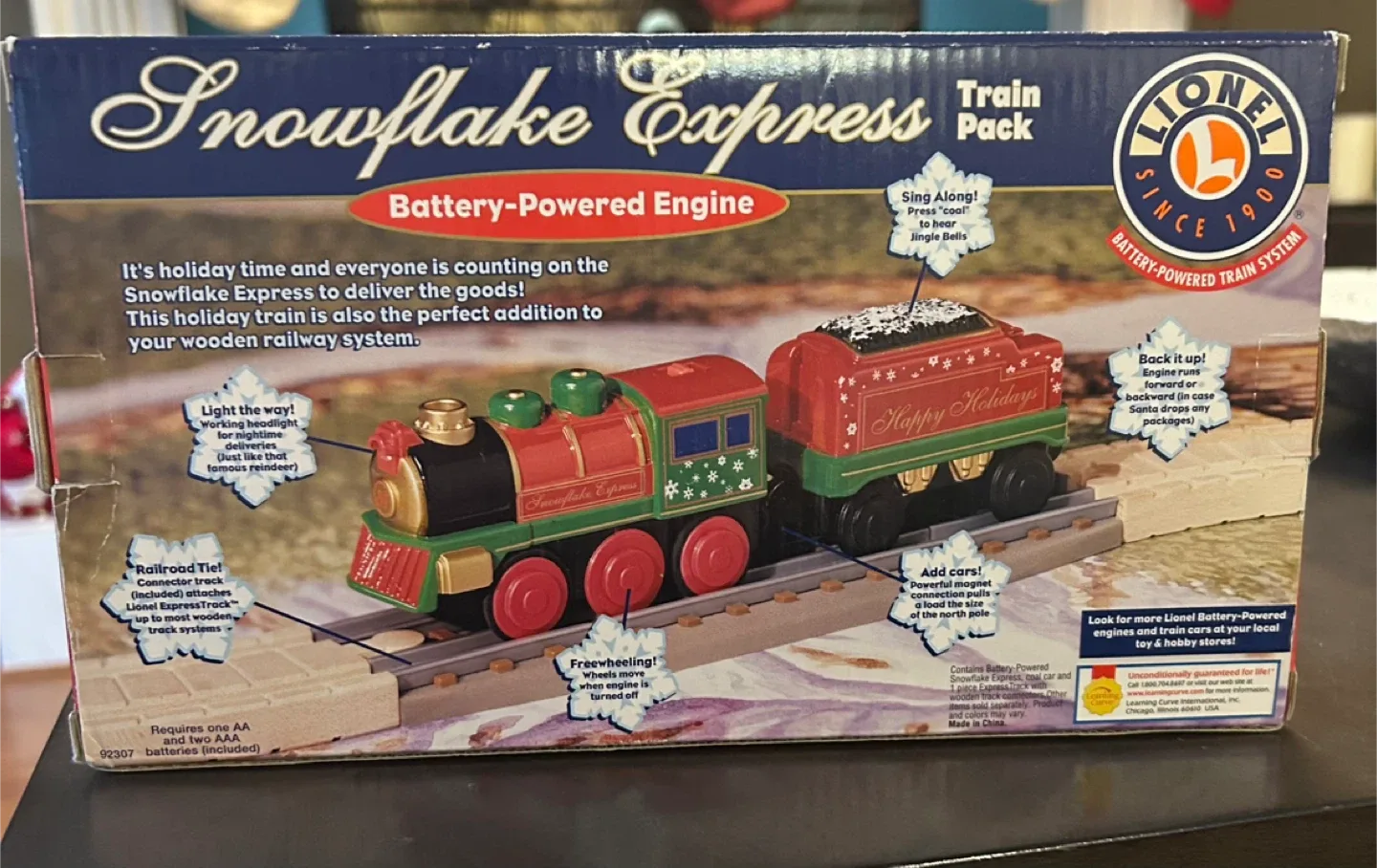 NIB Lionel Snowflake Express train . plays Jingle Bells. image indicator(3)