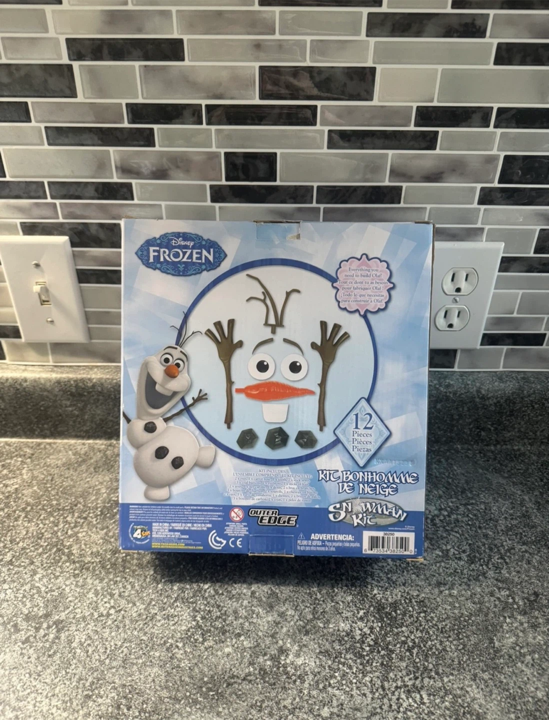 Disney Frozen Olaf Snowman Kit - New in Box! - photo 2