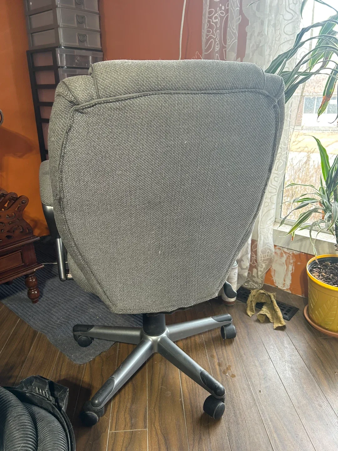 Grey Office Chair image indicator(3)